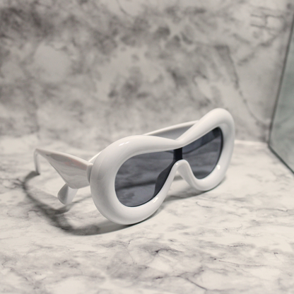 Bulge Eye Framed Sunglasses